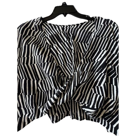 Open Edit Zebra Striped 3X Almost‎ Backless Puffy Sleeve Cropped Blouse Gorgeous - Picture 8 of 9